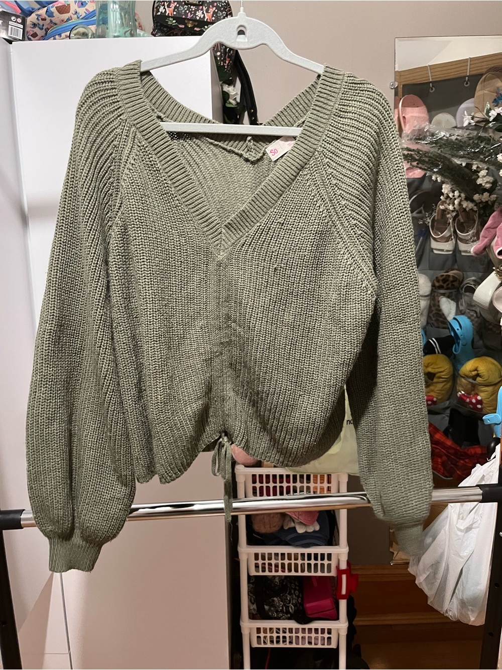 Olive Green V-Neck Knit Sweater - Soft Cropped Pullover